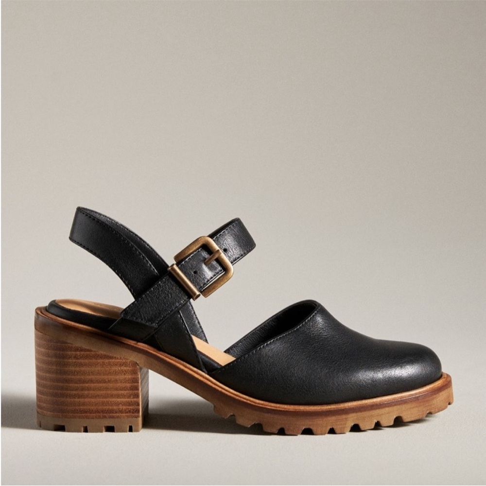 Seychelles Lock and Key Mary Jane Heels Size 8 NWOB